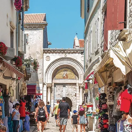 Jenny Br, 1 * Porec