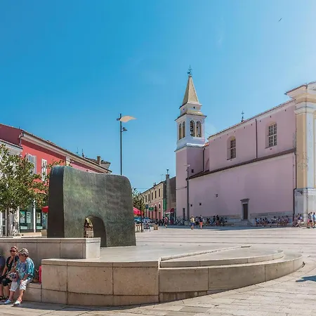 Jenny Br, 1 Porec