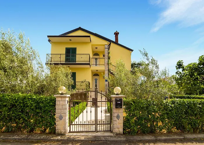 Jenny Br 1 Πόρετς