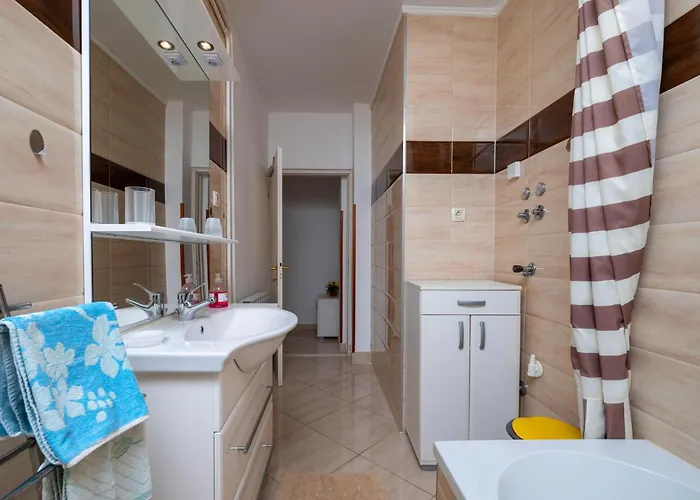 Jenny Br 1 Apartman *